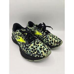 Brooks Adrenaline GTS 21 Athletic Running Shoe Run Wild Leopard Print Women 8.5